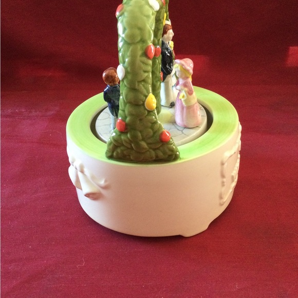 Our Wedding Day Musical Ornament - Picture 2 of 6